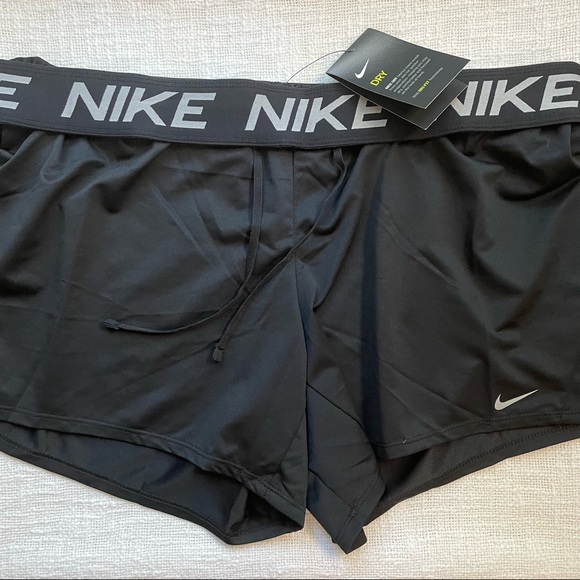 Nike Pants - NWT Nike Shorts